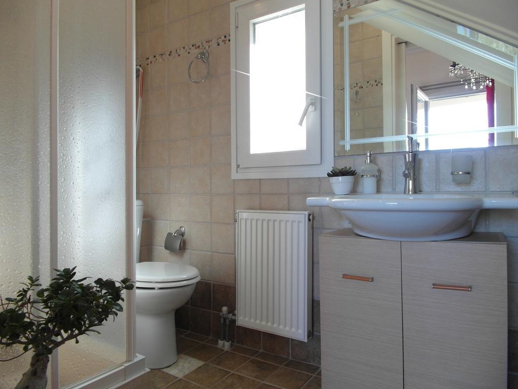 Ionian Villas Áyios Nikítas Kamer foto