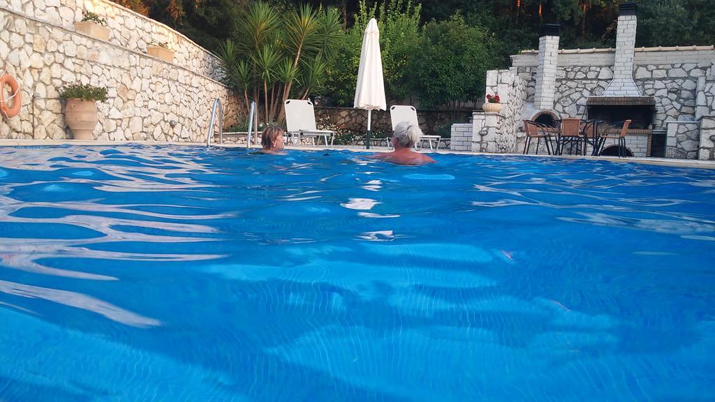 Ionian Villas Áyios Nikítas Buitenkant foto